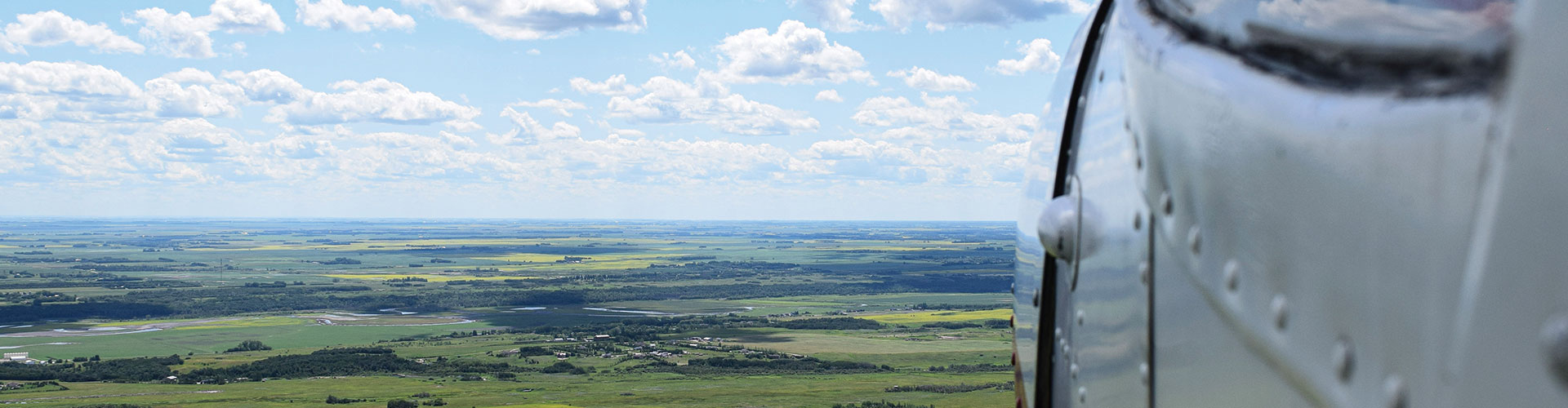 Taking flight above the landscape of western Manitoba with Brandon Flight Centre, Brandon, Manitoba