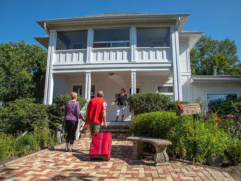 White House Bed & Breakfast, Brandon, Manitoba